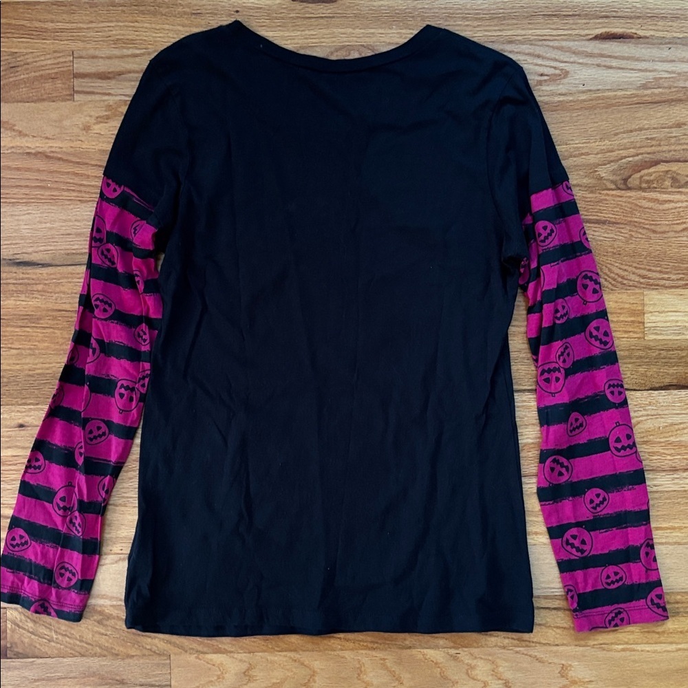 Disney Jack Skellington Long Sleeve T-Shirt Junior Sz XXL Black and Purple - Picture 3 of 3